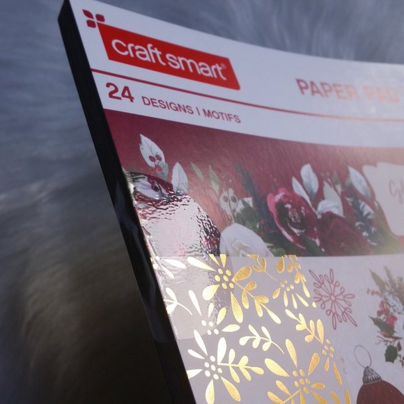 Last One! Festive Gilded Berry Paper Pad by Craft Smart - Picture 5 of 12